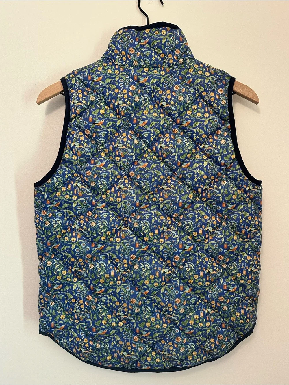 J Crew Liberty Catesby Floral Fabric Birds Down Puffer Vest - Picture 5 of 6